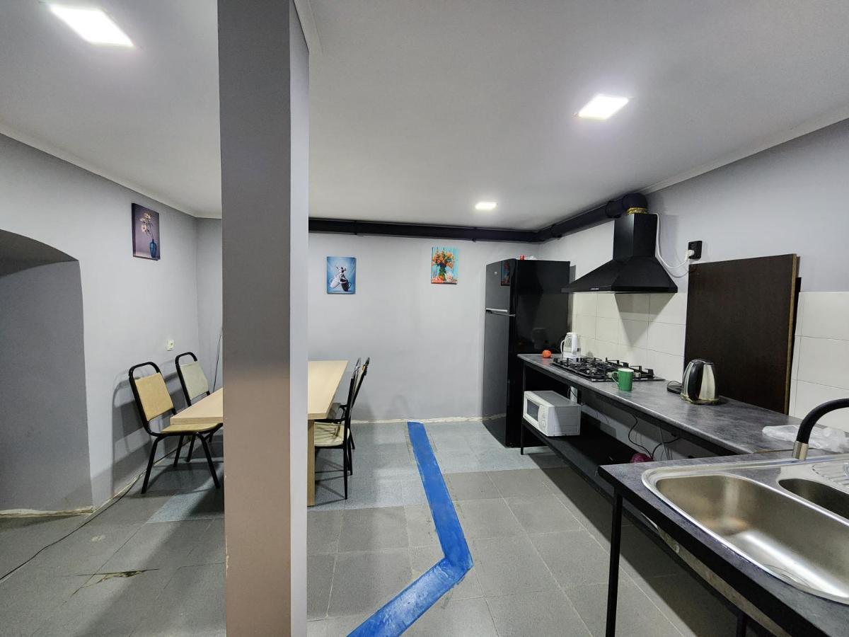 טביליסי Gala Hostel מראה חיצוני תמונה