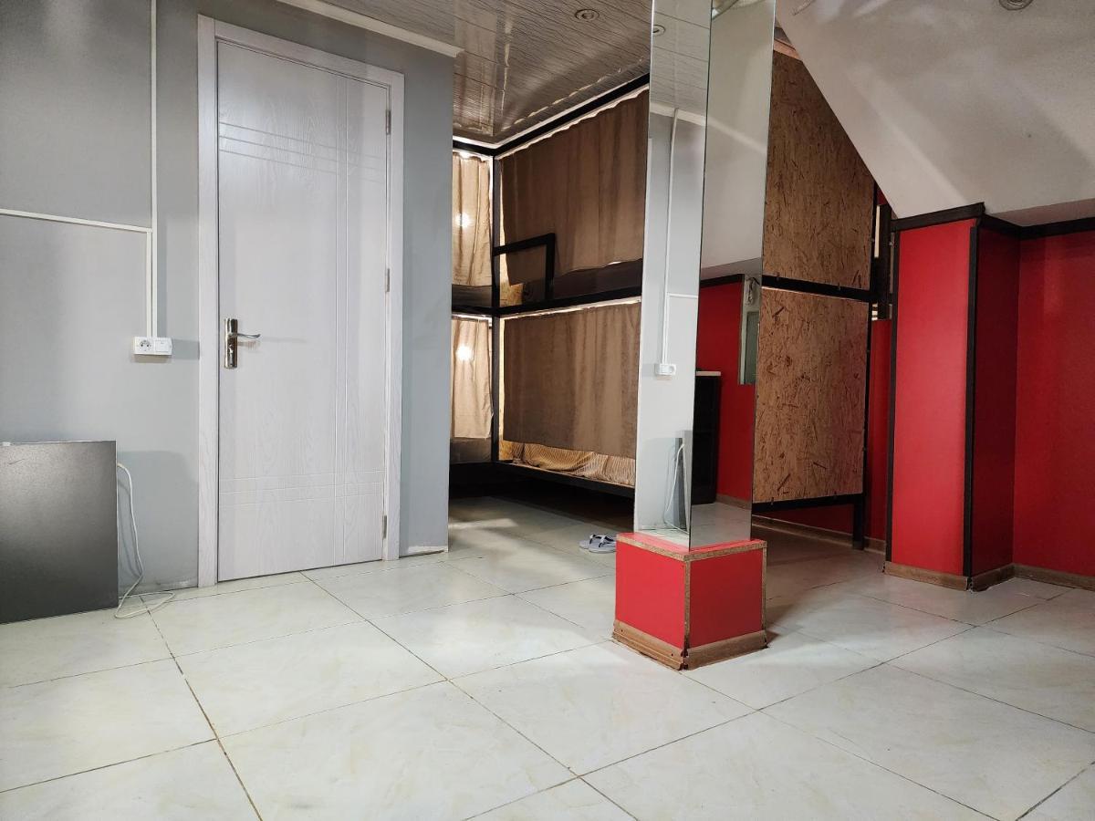טביליסי Gala Hostel מראה חיצוני תמונה